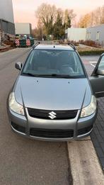 Suzuki SX4 1490cc essence, Autos, Argent ou Gris, Achat, 5 portes, 5 places