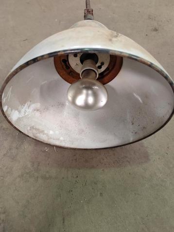 Lampe, Enlèvement ou Envoi, Utilisé