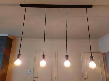 Set van hanglampen beschikbaar voor biedingen