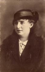 Foto Anna Borremans-Baquet, Gebruikt, Foto, Klederdracht, Ophalen of Verzenden