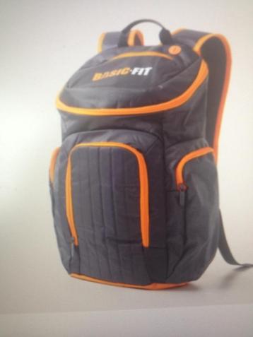 2xSportzak Basic Fit (nieuw in verpakking nwpr 44.95 euro) beschikbaar voor biedingen