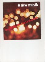 New Musik - They all Run after the Carving Knife - This Worl, 7 inch, Single, Ophalen of Verzenden, Zo goed als nieuw