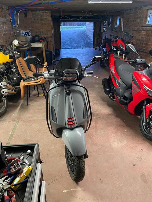 Vespa sprint 50cc, Fietsen en Brommers, Scooters | Vespa, Ophalen of Verzenden
