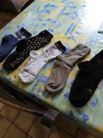 5 paires de chaussettes dame. Pointure 35 - 38., Vêtements | Femmes, Chaussettes & Bas, Enlèvement ou Envoi, Comme neuf