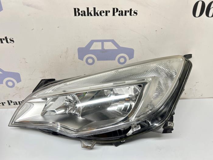 Phare gauche d'un Opel Astra, Autos : Pièces & Accessoires, Éclairage, Opel, Utilisé, 3 mois de garantie