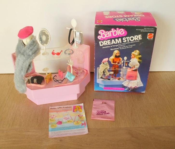 Barbie Dream Store Jewellery & things n 4019, 1983, Kinderen en Baby's, Speelgoed | Poppen, Zo goed als nieuw, Barbie, Verzenden