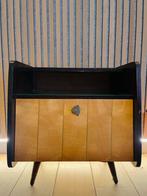 Table de chevet vintage 51x34x55, Antiquités & Art, Enlèvement