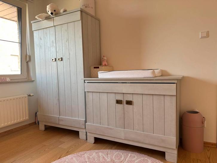 Complete babykamer lichtgrijs, Kinderen en Baby's, Kinderkamer | Complete kinderkamers, Gebruikt, Ophalen