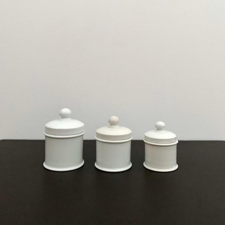 Ensemble x3 Petits Pots Anciens en Porcelaine, Antiquités & Art, Antiquités | Porcelaine, Enlèvement ou Envoi