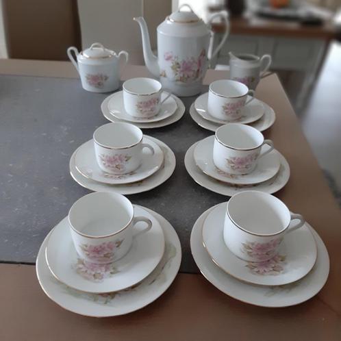 Limonges koffie- en eetservies, Antiek en Kunst, Antiek | Keramiek en Aardewerk, Ophalen