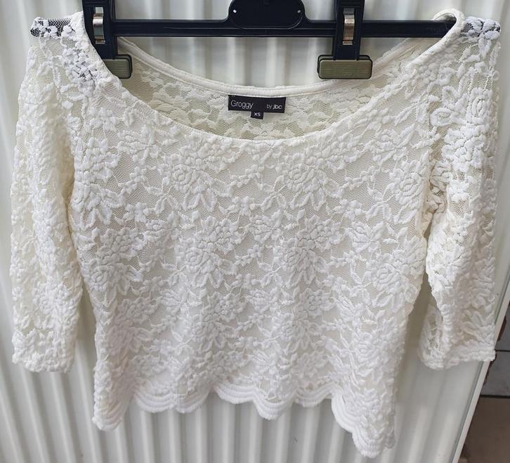 Witte kanten blouse maat XS van Groggy van JBC, Kleding | Dames, Blouses en Tunieken, Gedragen, Maat 34 (XS) of kleiner, Wit, Ophalen of Verzenden