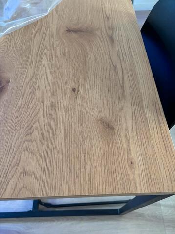 Moderne tafel metalen poten zeer degelijk beschikbaar voor biedingen