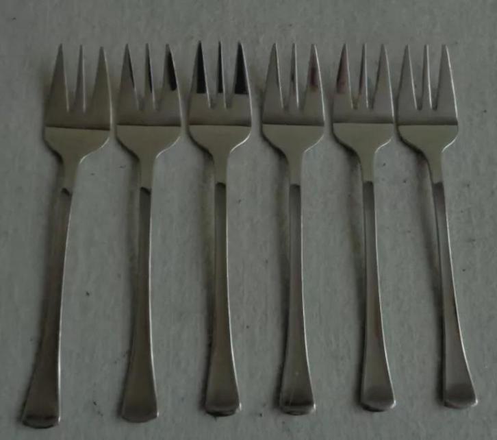Sola Monique 6x taartvork gebaksvork 12cm verzilverd, Huis en Inrichting, Keuken | Bestek, Zo goed als nieuw, Verzenden