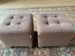 2 poefjes Pomax, Carré, Enlèvement, Utilisé, Moins de 50 cm