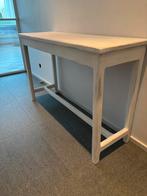 Hoge houten bijzettafel / wit gepatineerd, 100 à 150 cm, 25 à 50 cm, Enlèvement, Utilisé