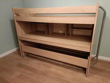 Hoogslaper met uitschuifbare bureau en 2de bed  beschikbaar voor biedingen