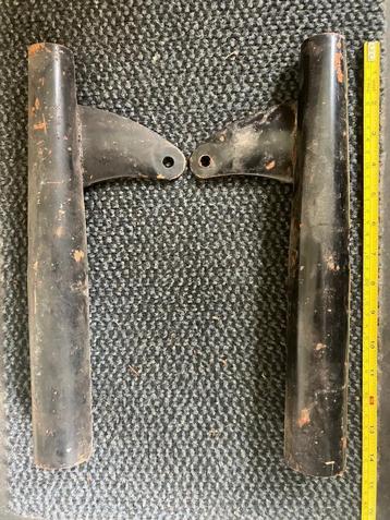 Sarolea Ears koplamphouder  beschikbaar voor biedingen