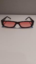 Lunettes de soleil vintage
Catégorie 2
UV 400, Enlèvement ou Envoi, Lunettes de soleil