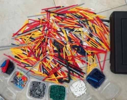K'nex: grote partij verbindingsstukken. Met opbergkoffer, Kinderen en Baby's, Speelgoed | Bouwstenen, Zo goed als nieuw, K'nex