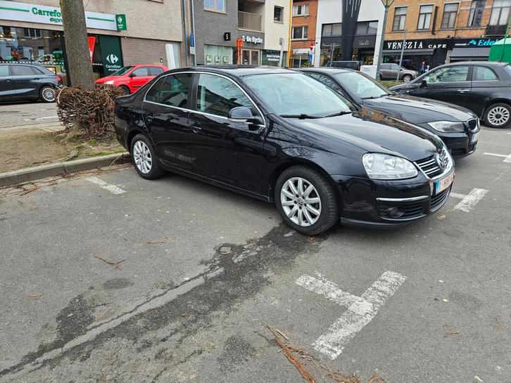 VW Jetta 2009 benzine 1.6, Auto's, Volkswagen, Particulier, Jetta, ABS, Airbags, Airconditioning, Boordcomputer, Centrale vergrendeling