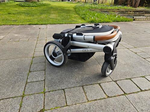 Buggy mutsy full option (incl Draagzak, draagmand,...), Kinderen en Baby's, Buggy's, Gebruikt, Overige merken, Regenhoes, Verstelbare rugleuning