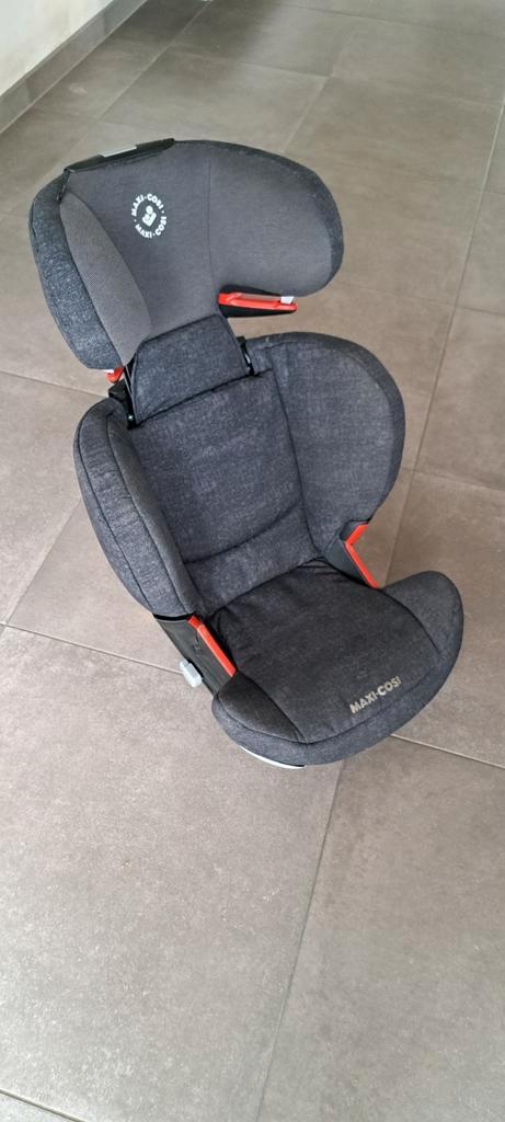 Maxi cosi rodifix zwart, Kinderen en Baby's, Kinderstoelen, Gebruikt, Overige typen, Ophalen