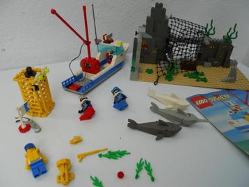 LEGO 6558 SHARK CAGE COVE vintage 1997