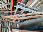2 spanten, Doe-het-zelf en Bouw, Ophalen, Zo goed als nieuw