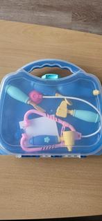 Dokterssetje in blauw koffertje,, Kinderen en Baby's, Ophalen of Verzenden, Zo goed als nieuw, Ontdekken