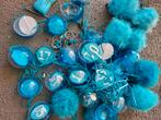 Lot de décoration turquoise boules de plumes et numéro, Hobby & Loisirs créatifs, Enlèvement ou Envoi, Comme neuf, Décoration