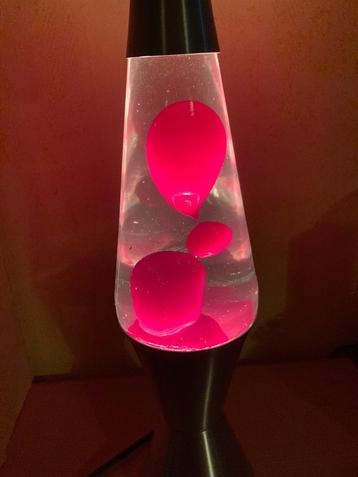 Lavalamp (42 cm hoog) beschikbaar voor biedingen