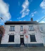 Maison à vendre à Courcelles Trazegnies, 180 m², Vrijstaande woning