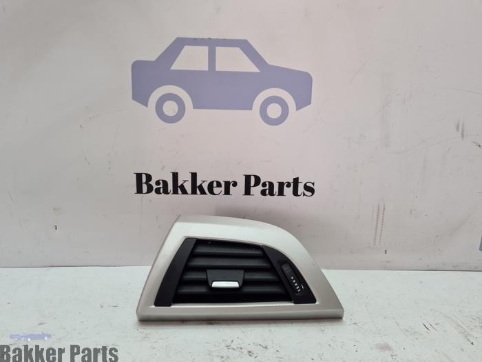 Luchtrooster Dashboard van een BMW 1-Serie, Auto-onderdelen, Dashboard en Schakelaars, BMW, Gebruikt, 3 maanden garantie