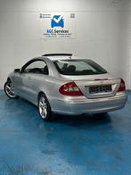 Mercedes-Benz CLK 200 compressor, Auto's, Zwart, 4 cilinders, Leder, Bedrijf