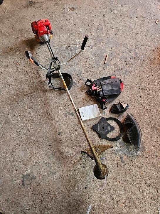 Honda UMK431 bosmaaier met accessoires, Tuin en Terras, Bosmaaiers, Gebruikt, Ophalen of Verzenden