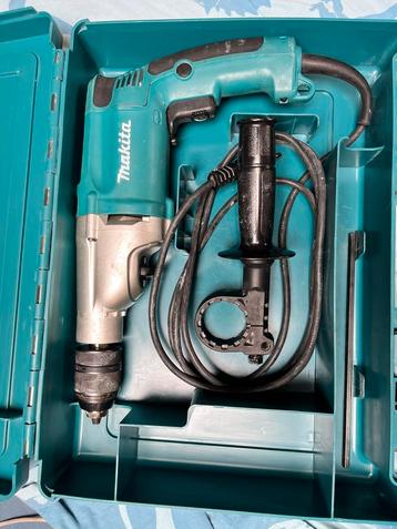 Makita klopboormachine 720W beschikbaar voor biedingen