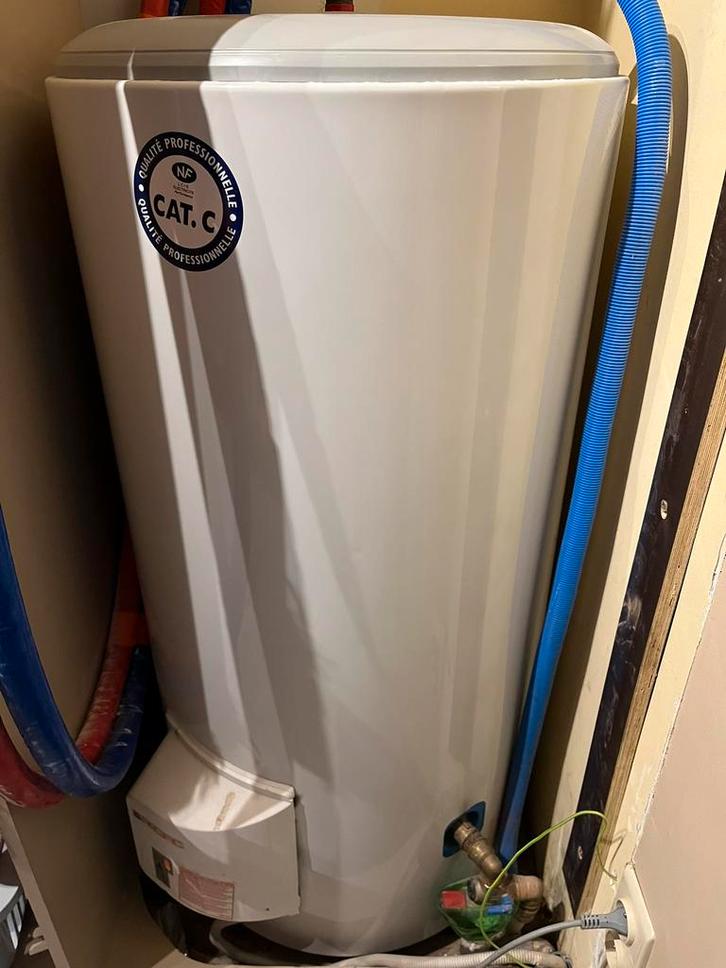 200l elektrische boiler, staand/ grond model, Doe-het-zelf en Bouw, Chauffageketels en Boilers, Gebruikt, Boiler, 100 liter of meer