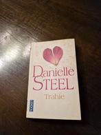 Danielle Steel Trahie, Boeken, Ophalen of Verzenden