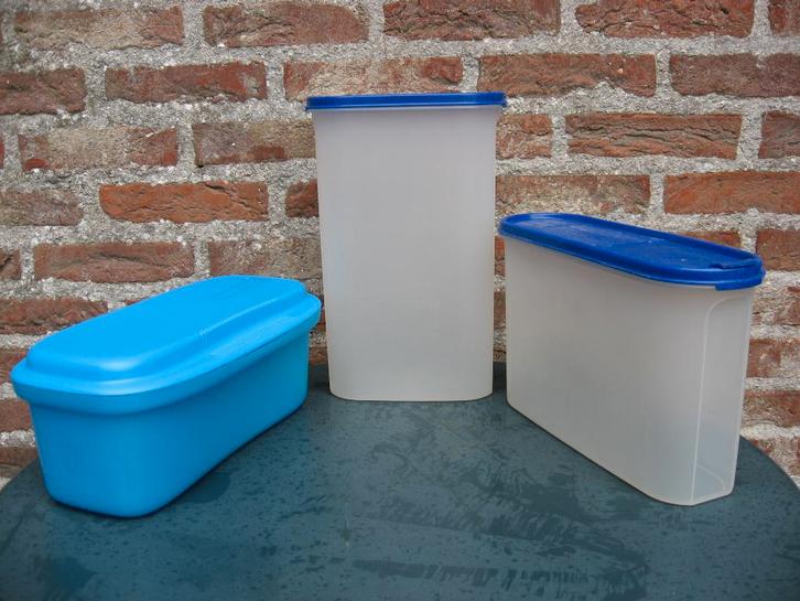 tupperware: pastakoker, ruimtespaarders, Huis en Inrichting, Keuken | Tupperware, Gebruikt, Blauw, Ophalen of Verzenden