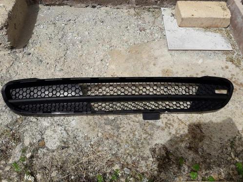 Peugeot 106 II Bumpergrille Grille, NIEUW ORIGINEEL 7414G2, Autos : Pièces & Accessoires, Carrosserie & Tôlerie, Pare-chocs, Peugeot