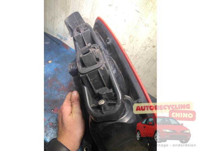 Achterlicht links van een Fiat Punto Grande, Auto-onderdelen, Verlichting, Fiat, Gebruikt, 3 maanden garantie, Ophalen of Verzenden