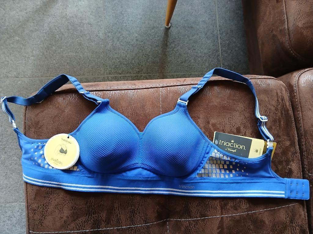 Nieuwe sportBH, Triumph, Ophalen of Verzenden, Blauw, BH