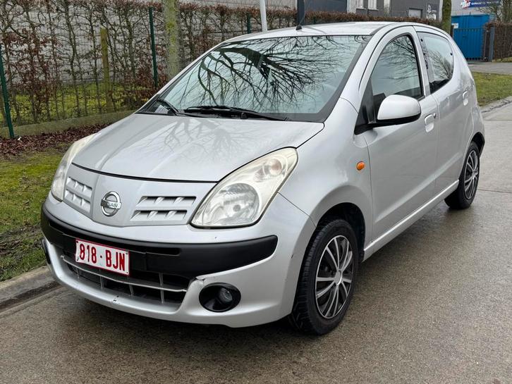 Nissan Pixo 59 000 km, Autos, Nissan, Particulier, Pixo, Essence, Euro 5, 5 portes, Boîte manuelle, Argent ou Gris, Gris, Enlèvement