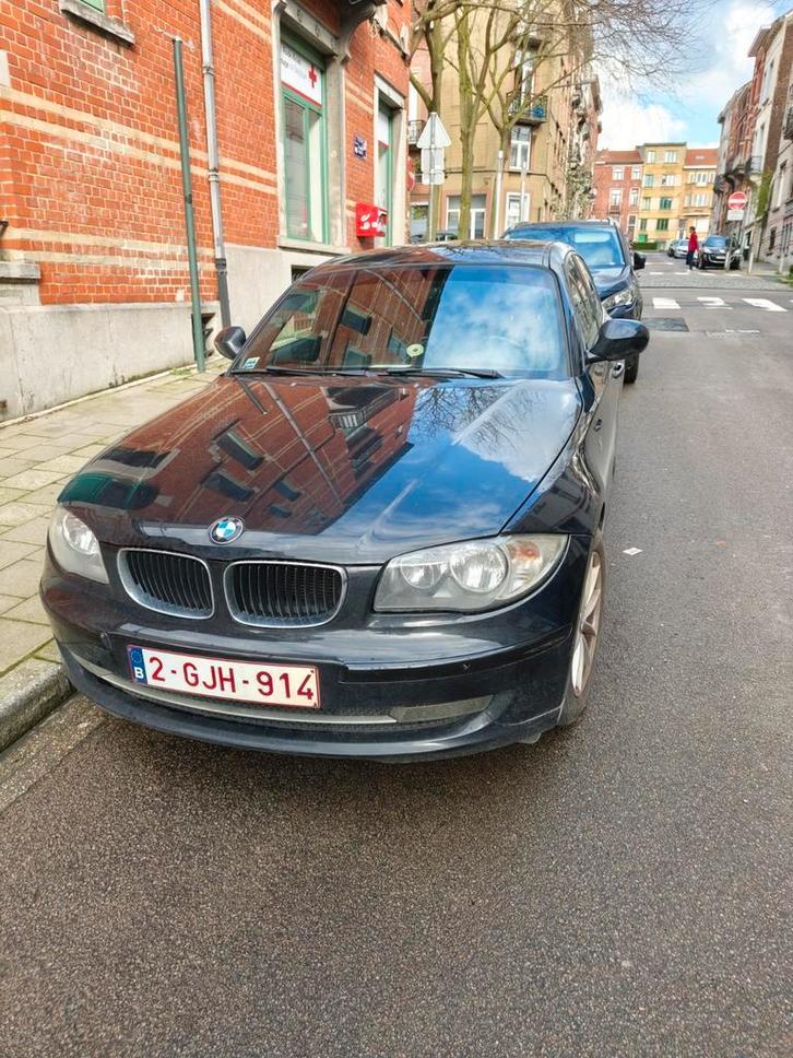 BMW 116i pour EXPORT une cylindre défectueux., Autos, BMW, Particulier, Cruise Control, Essence, Euro 5, 5 portes, Autre, Enlèvement