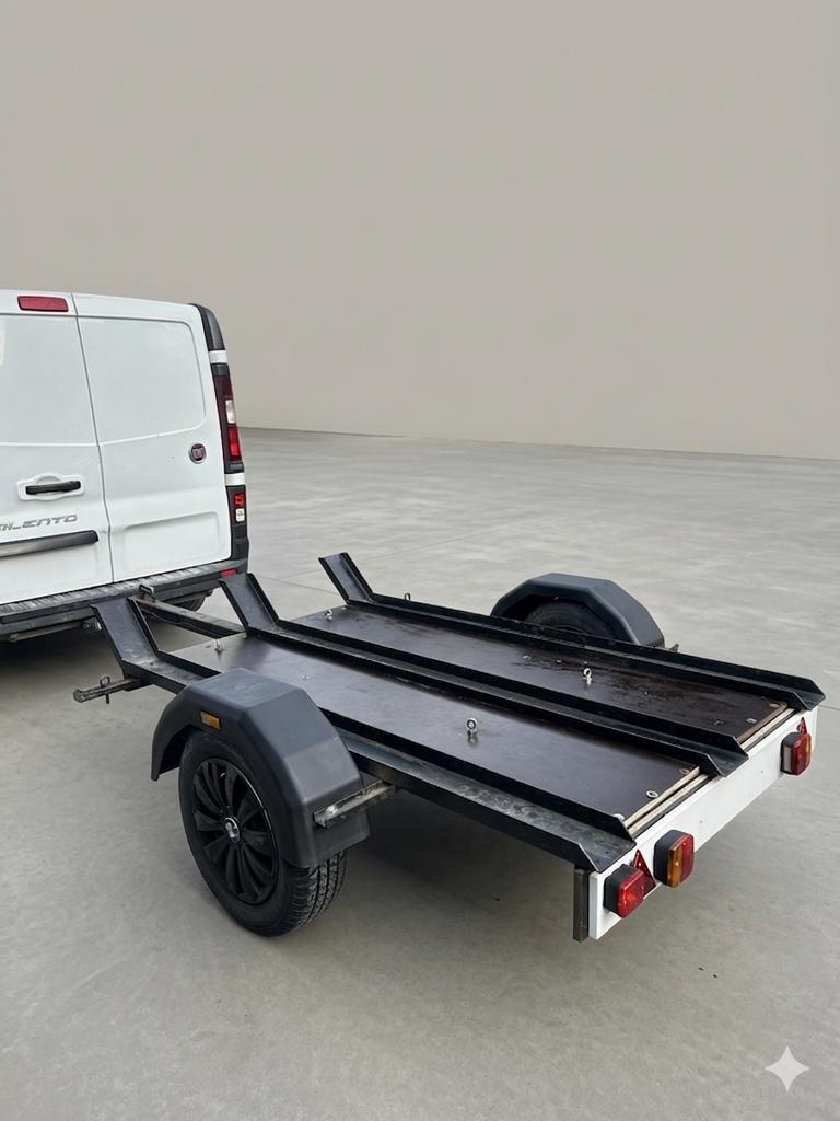 Remorques 3 motos, Autos : Divers, Remorques, Comme neuf, Enlèvement