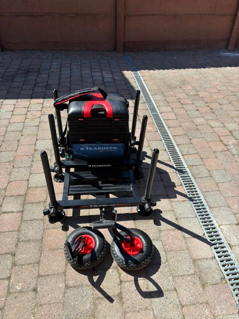 Viskist Trabucco nieuw, Ophalen, Nieuw, Complete set