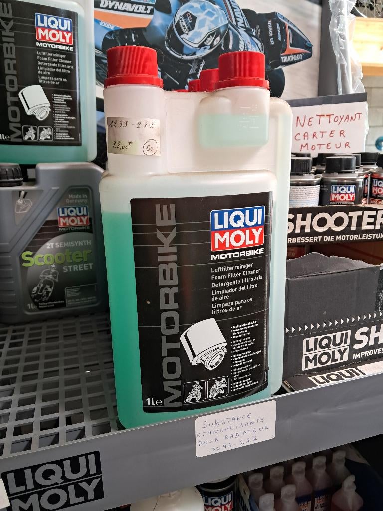 Liquidation accessoires, produits entretien, Neuf, Info@ac2roues.be, Accessoires, Divers