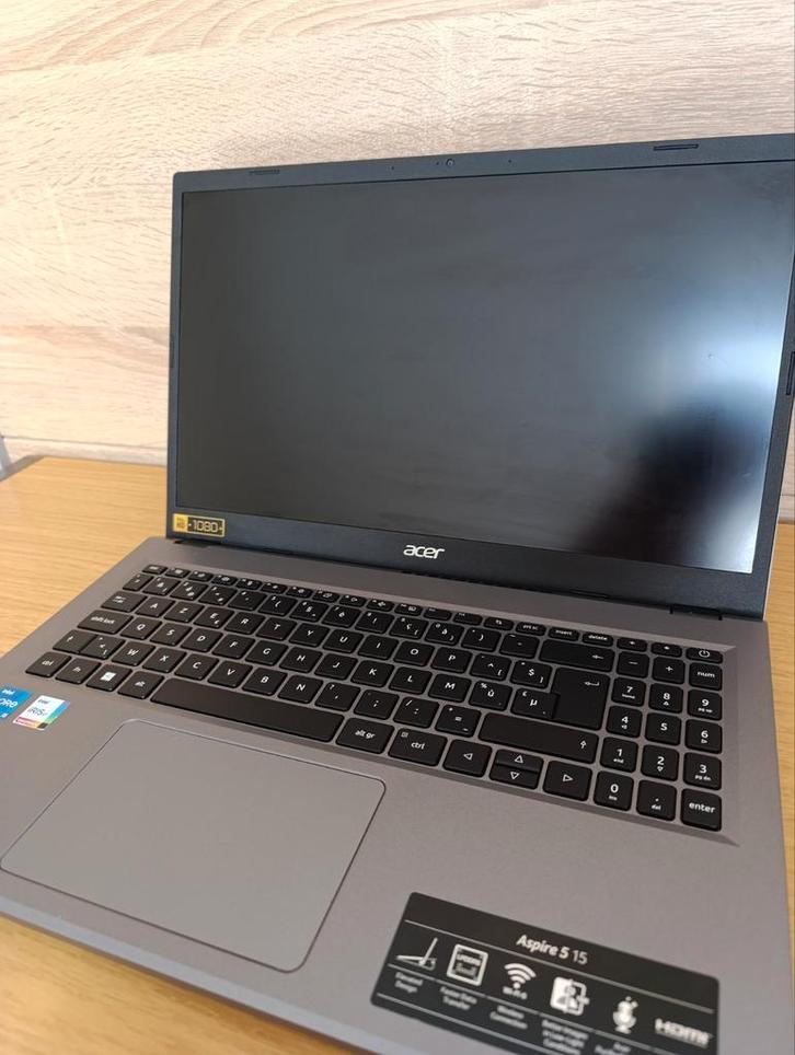Acer laptop aspire i5 inclusief oplader bijna perfecte staat, Computers en Software, Windows Laptops, Zo goed als nieuw, 15 inch