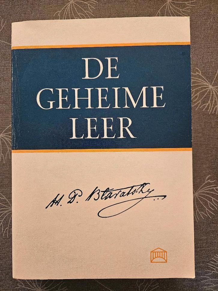 blavatsky en Alice A.Bailey, Boeken, Godsdienst en Theologie, Zo goed als nieuw, Ophalen of Verzenden