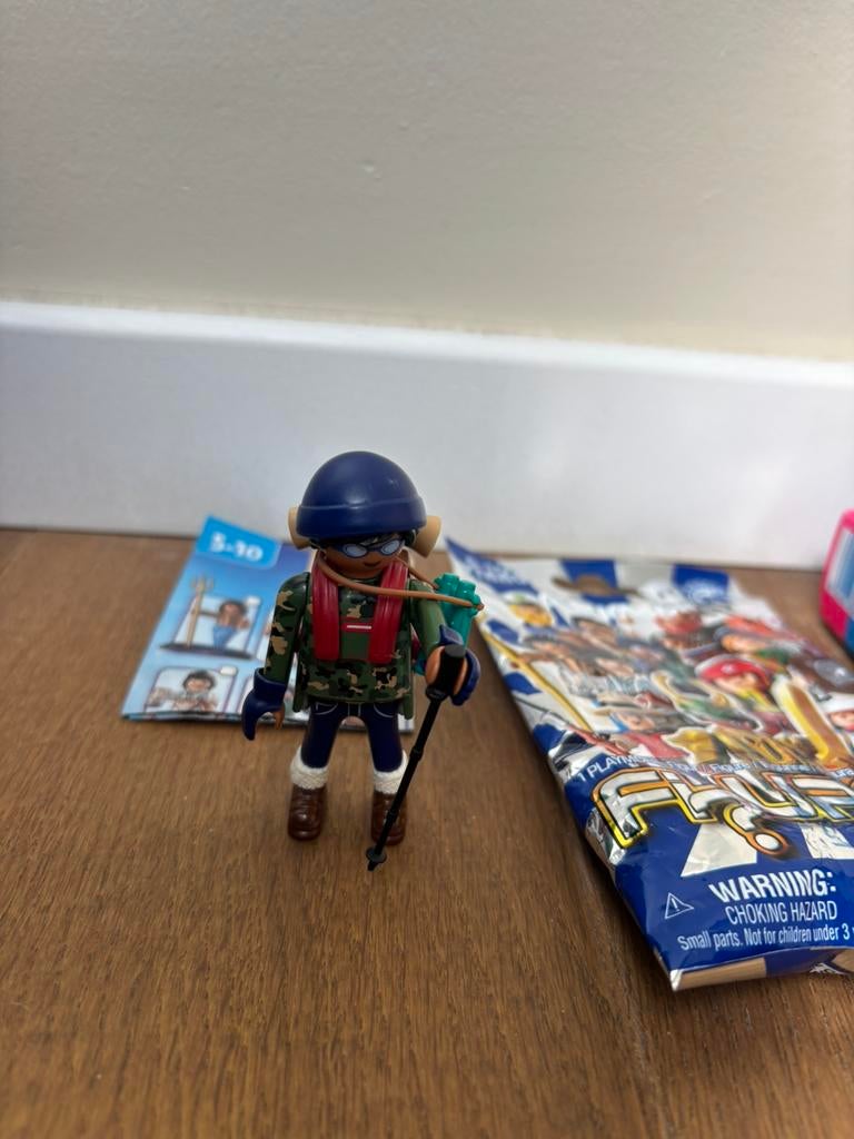 Playmobil serie 28 ontdekkingsreiziger met tas, Kinderen en Baby's, Speelgoed | Playmobil, Ophalen of Verzenden, Zo goed als nieuw